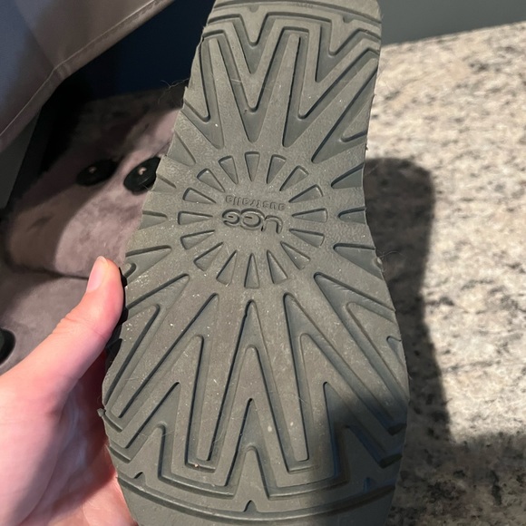 Ugg Triple Bailey Button Boots - Picture 2 of 3